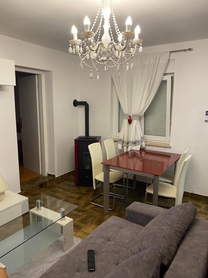 شقة Apartman Nela بوريتش المظهر الخارجي الصورة